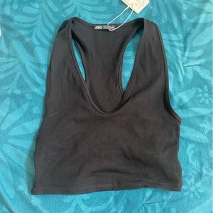 brand new zara crop top v neck.